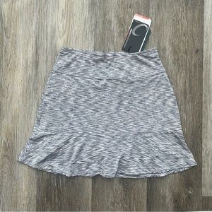 NWT Zero Restriction Mae skort